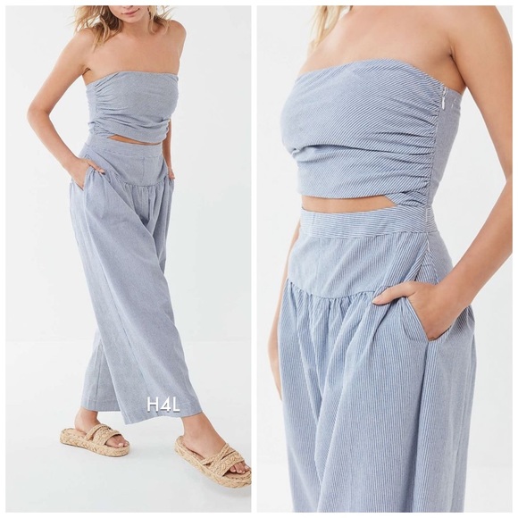 NWT UO Pinstriped Cutout Jumpsuit - Picture 2 of 4